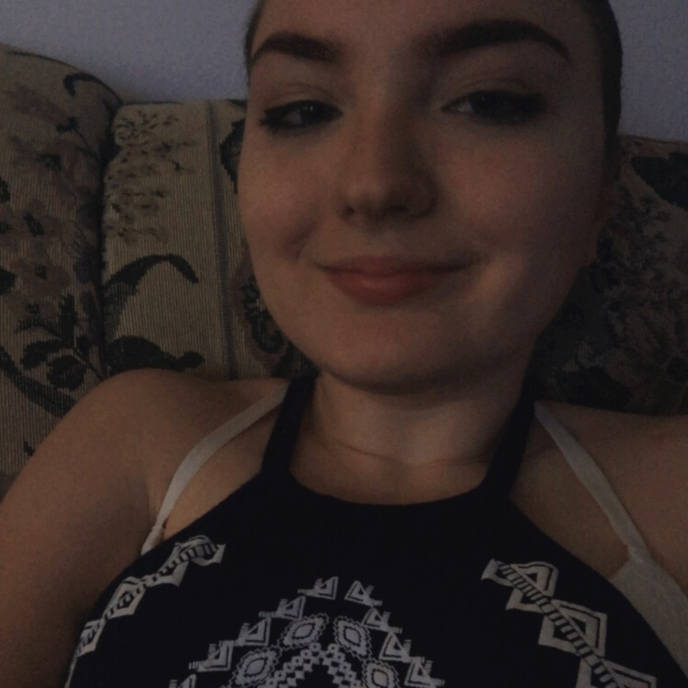 Meet your Posher, Katlyn